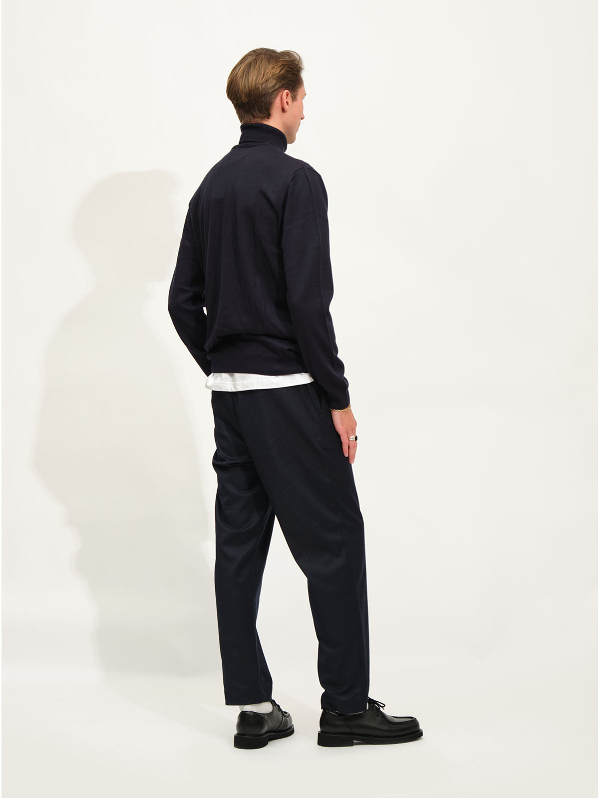 Extrafine Merino Roll Neck Knit | Navy Blue
