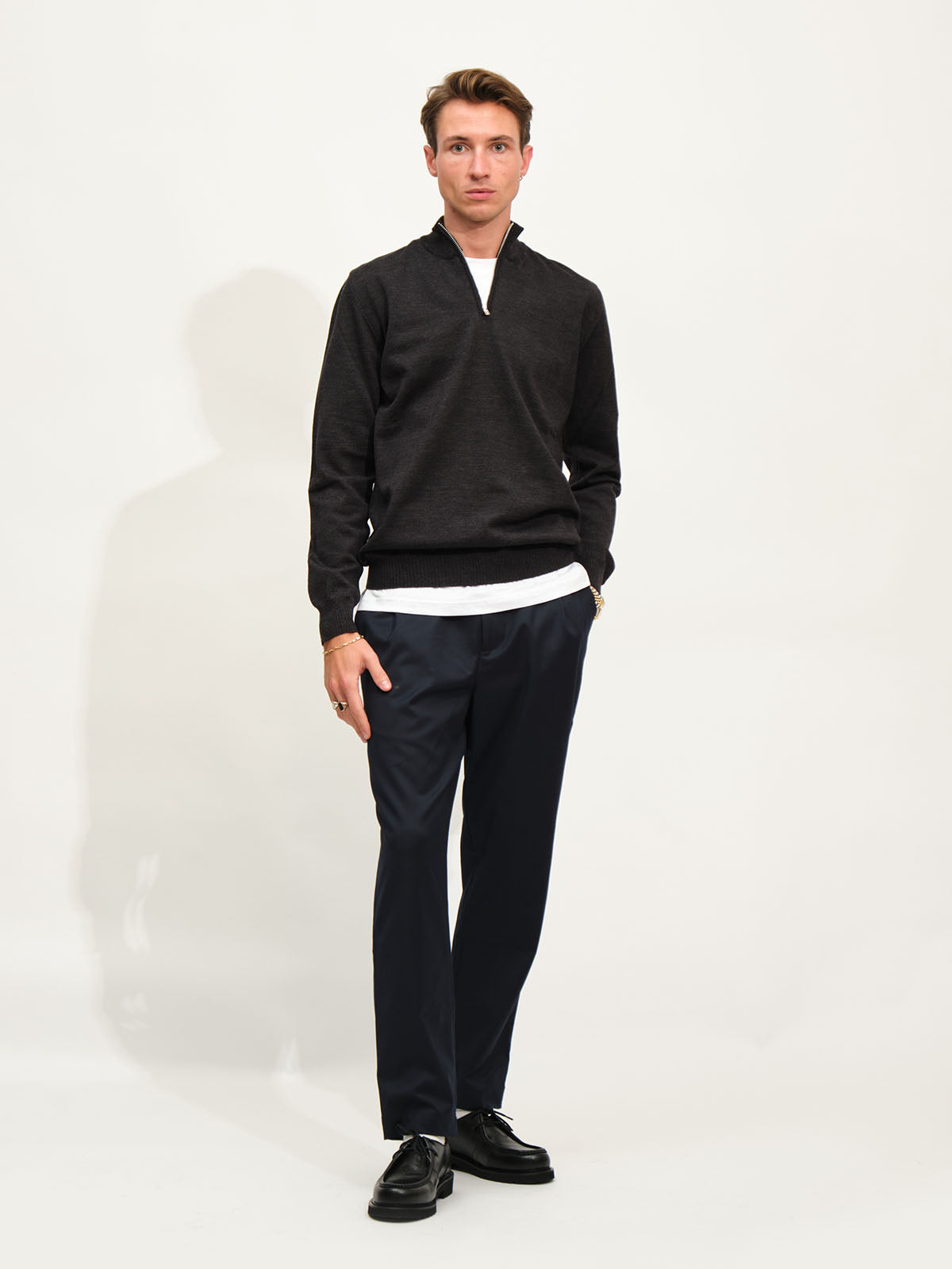 Extrafine Merino Half Zip Knit | Dark Grey