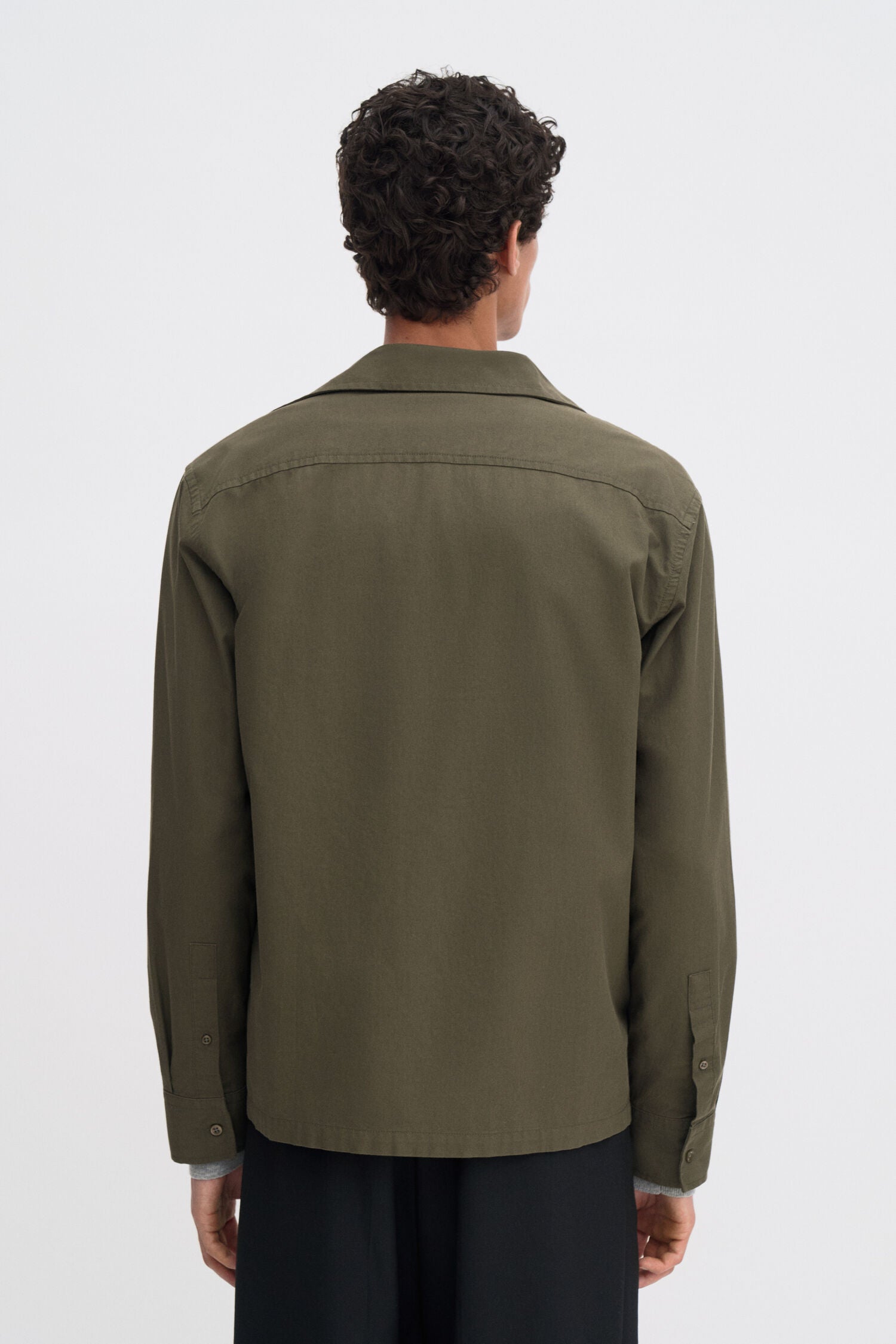 Welt Pocket Shirt I Dark Olive Green