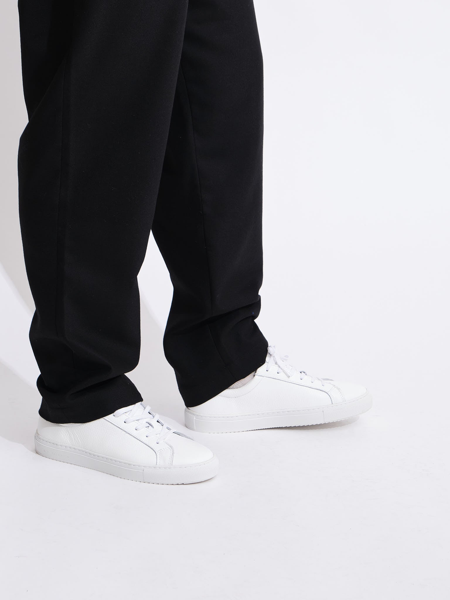 Sneaker til mænd i hvid