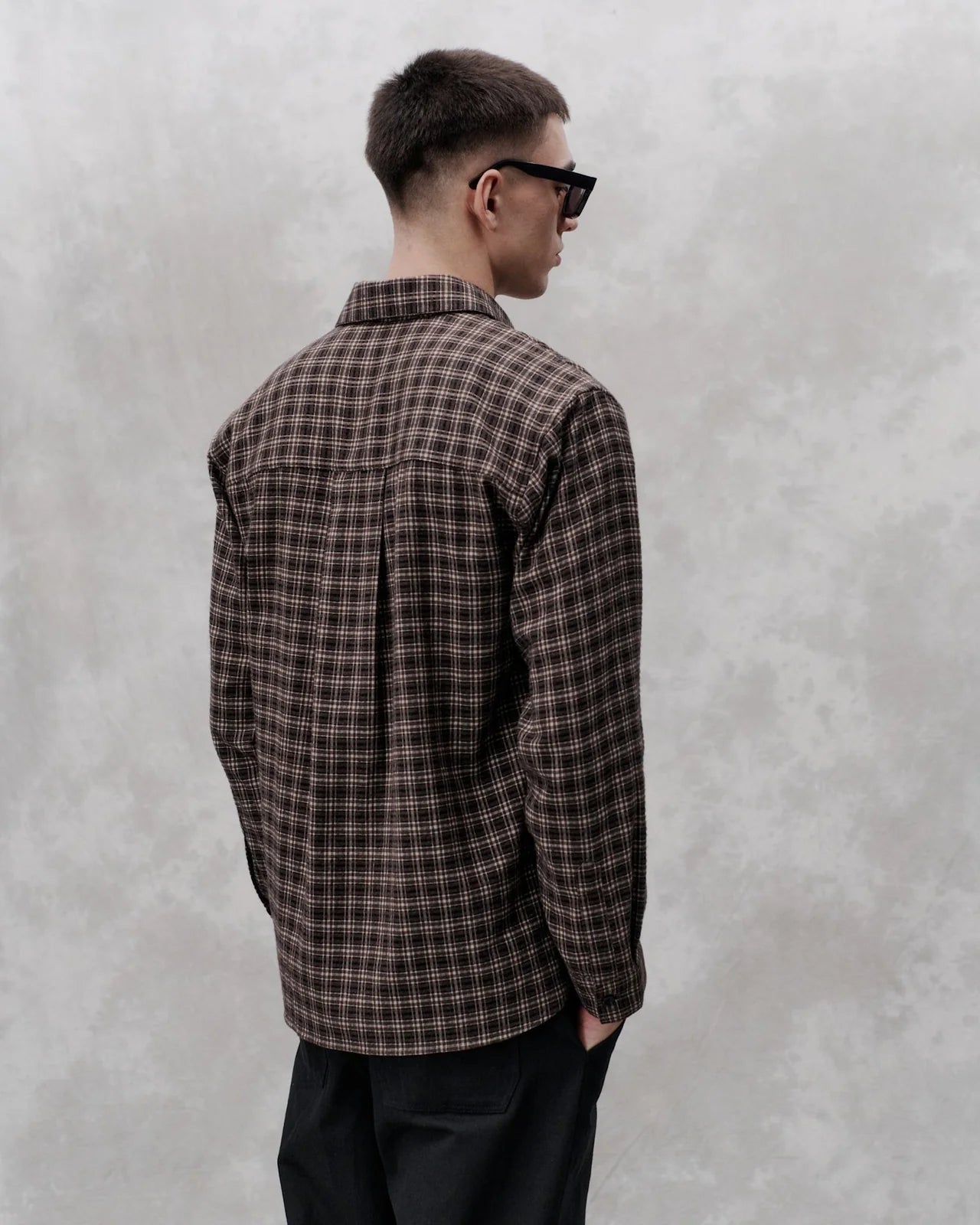 Record 3641 | Brown Check