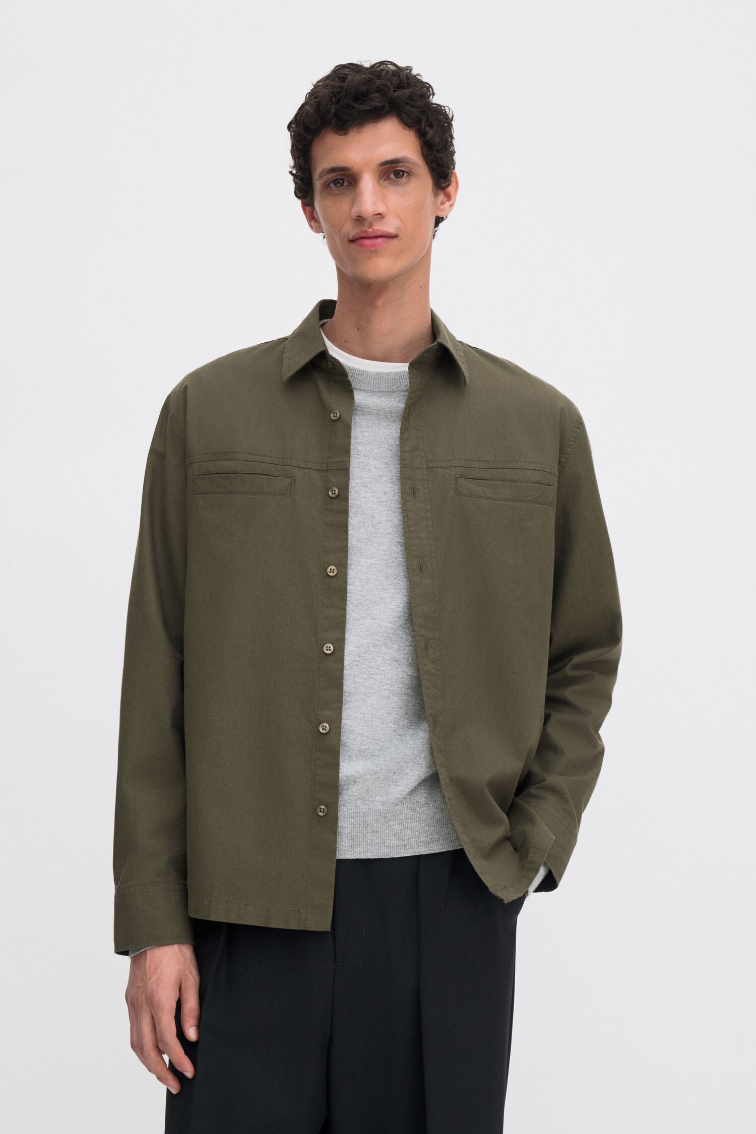 Welt Pocket Shirt I Dark Olive Green