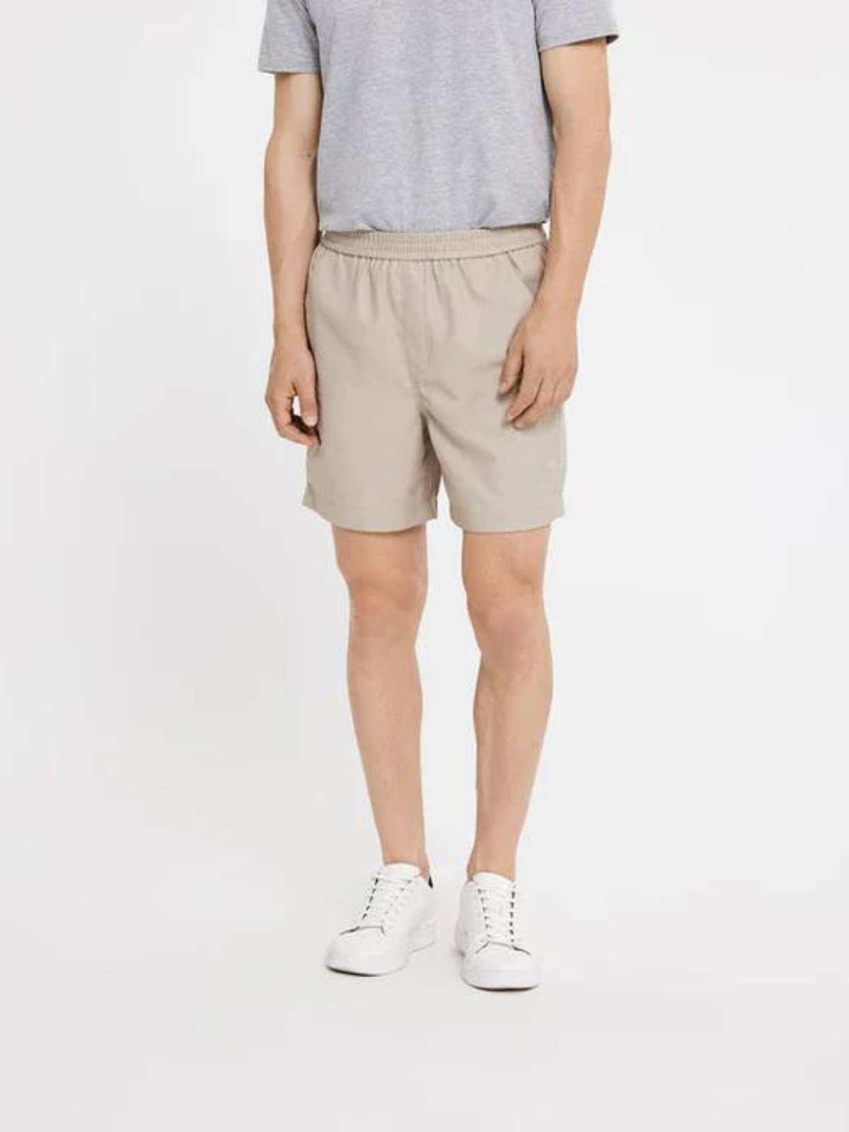 Turi Shorts | Dark Sand