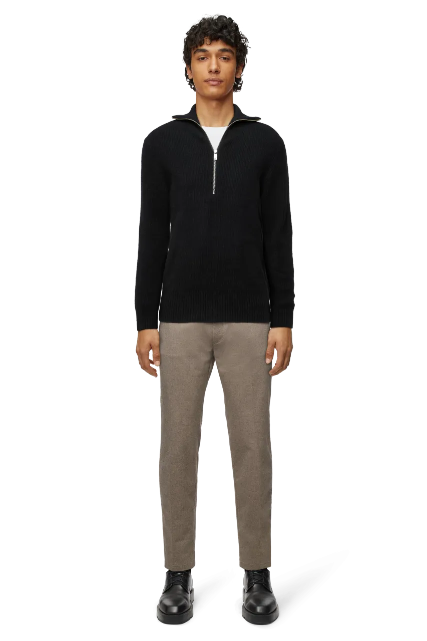 MANUELO | Black
