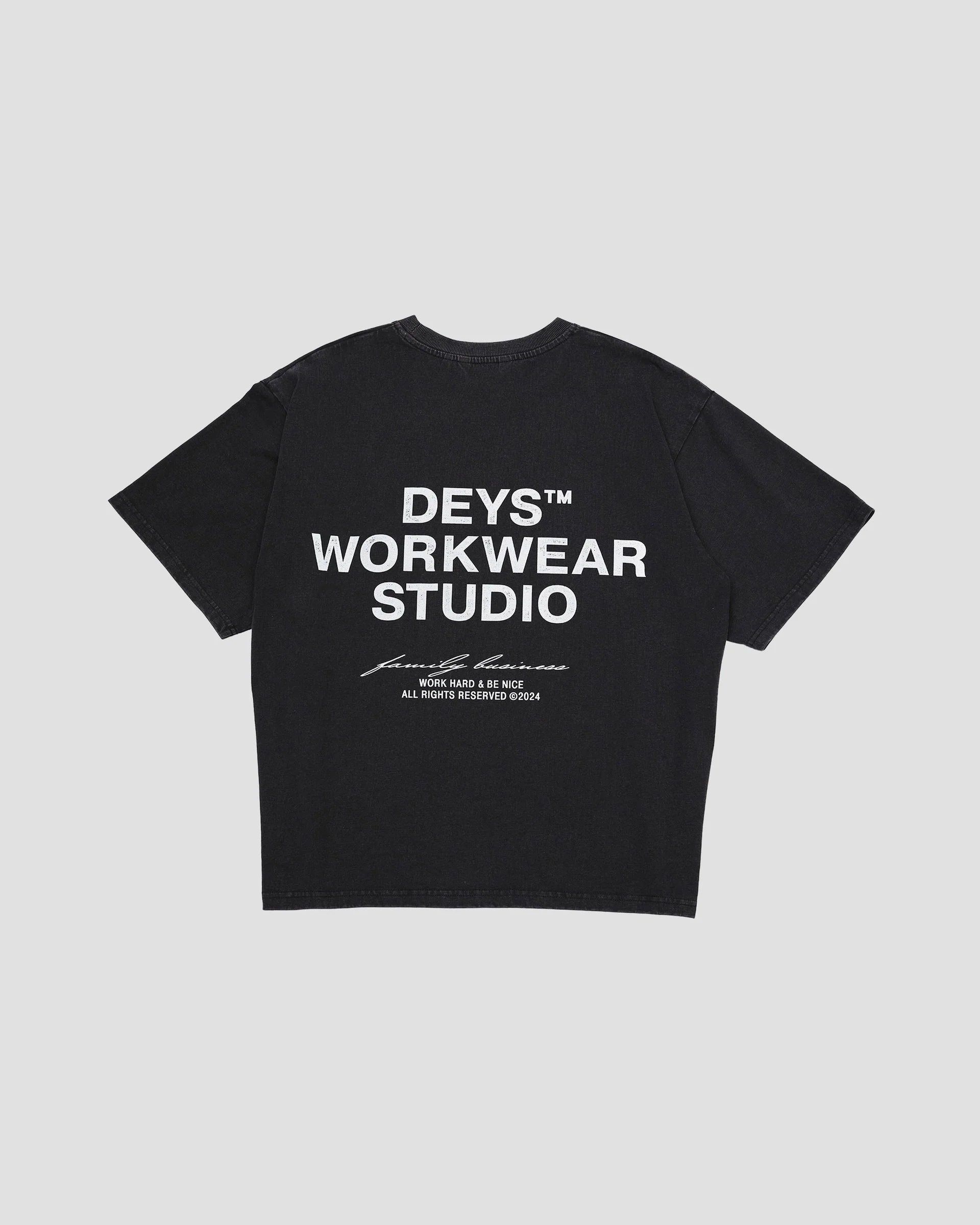 Hillside Tee - Washed Black