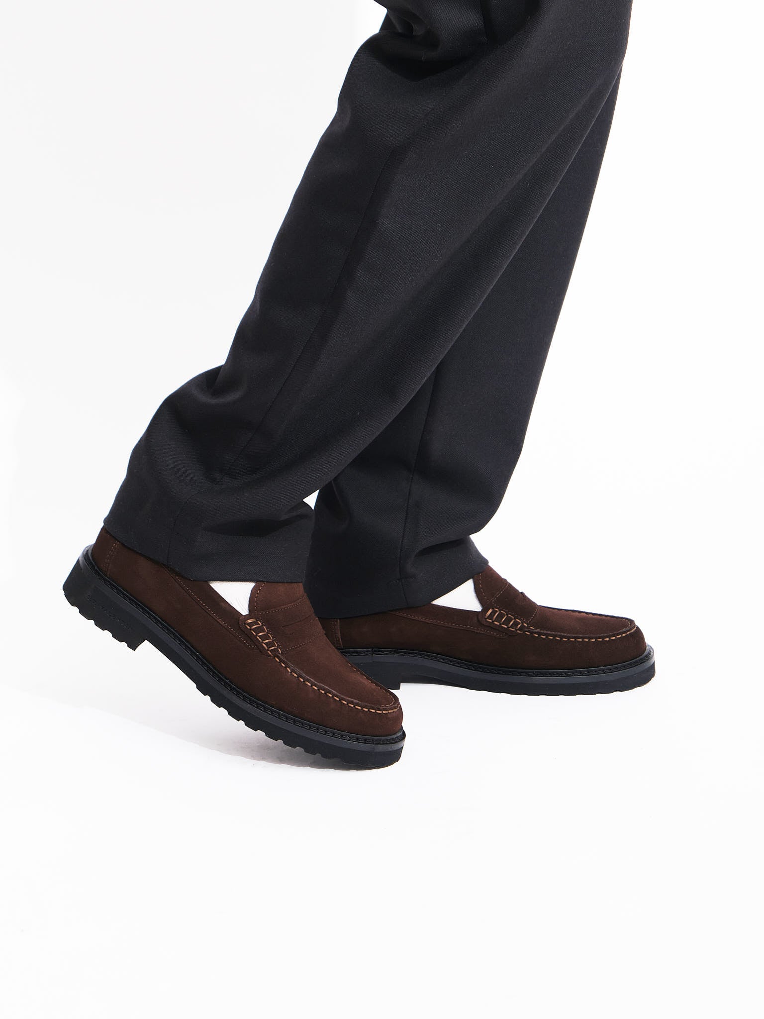 Lightweight Loafer | Brown Suede