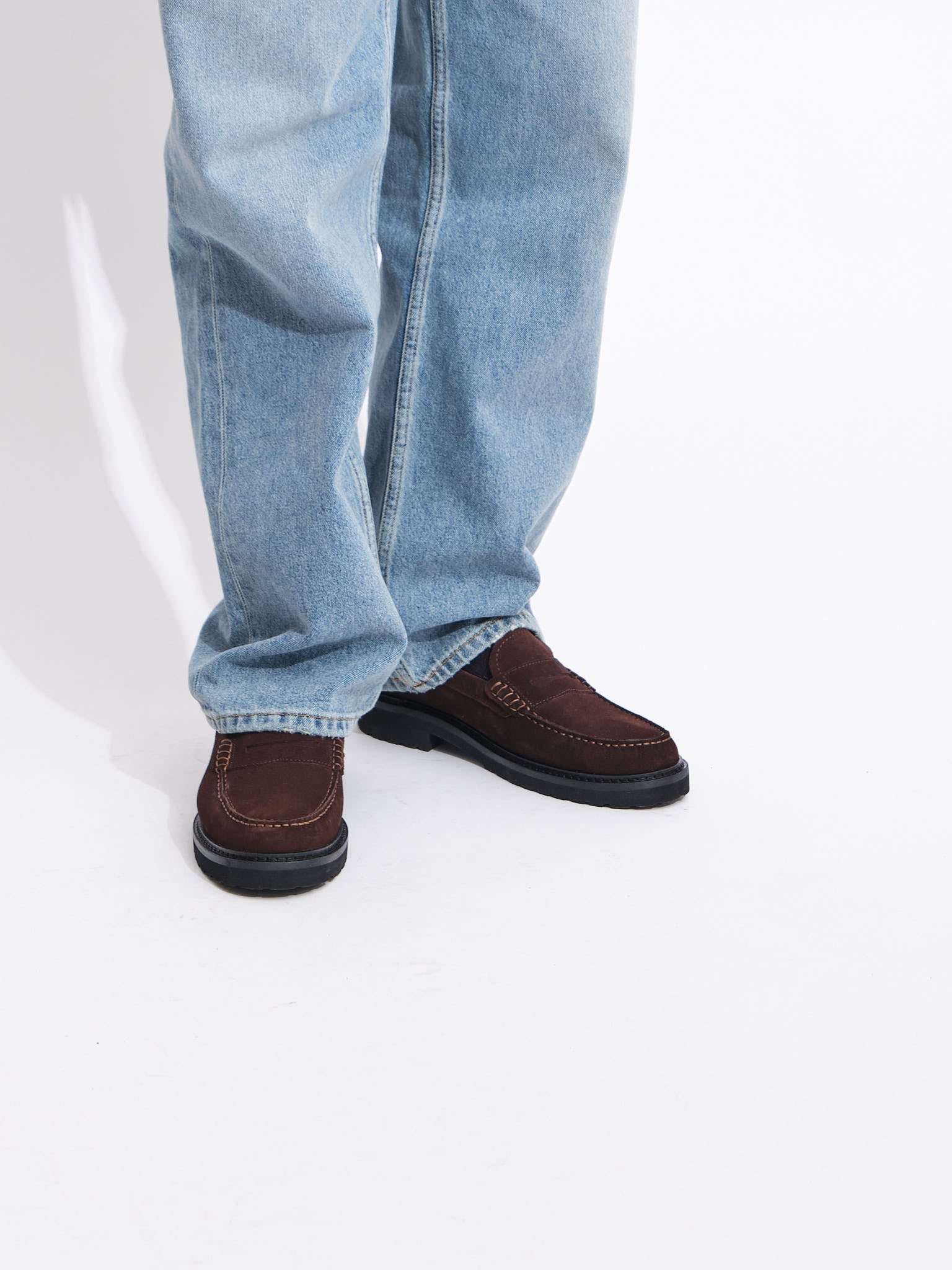 Lightweight Loafer | Brown Suede