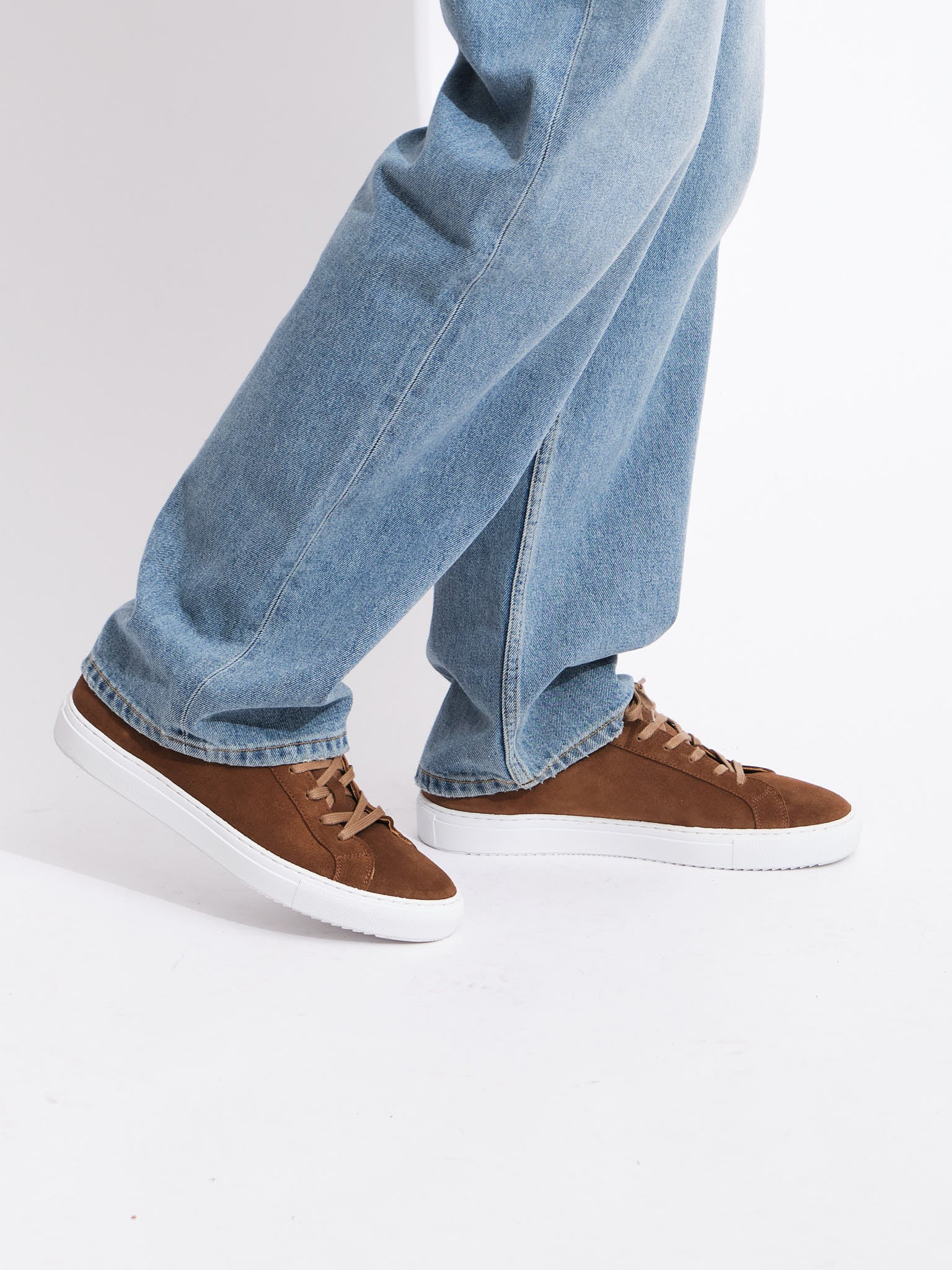 Classic Sneaker | Tobacco Suede