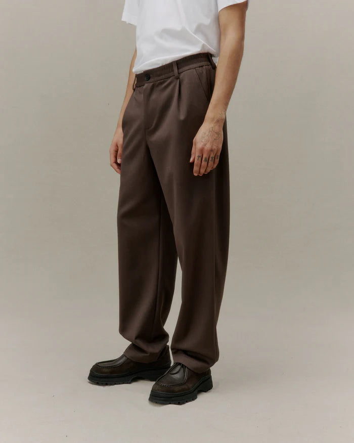 Agency Trousers | Dark Brown